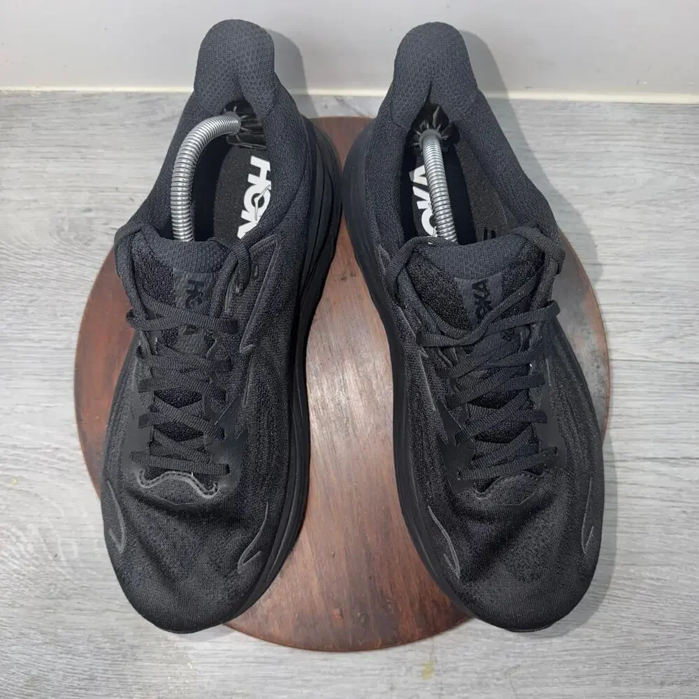 Hoka Clifton 10 Black Running Shoes Mens Size 11 4E Wide US Comfort 1162051 BBLC